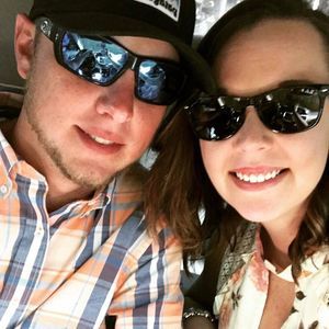 Meet your Posher, Dustin